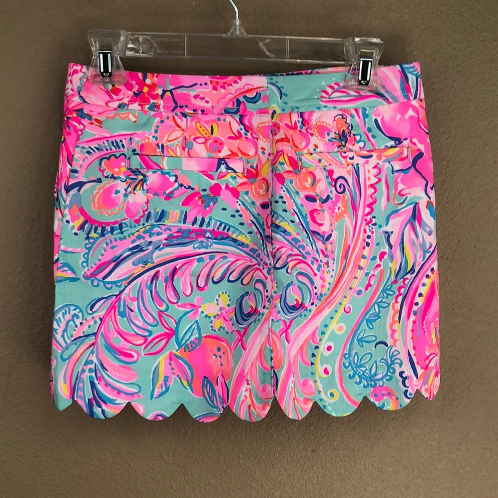 Lilly Pulitzer Pink and Blue Skorts with Scalloped Hem - Picture 2 of 3